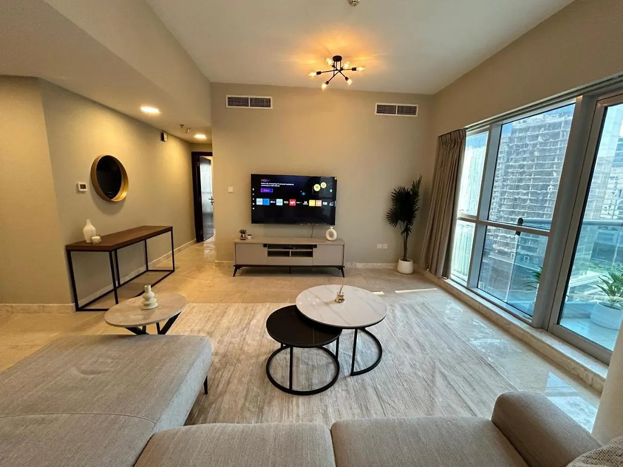 Apartment Spacious 1Bhk Apartment, Near City Centre Dubai