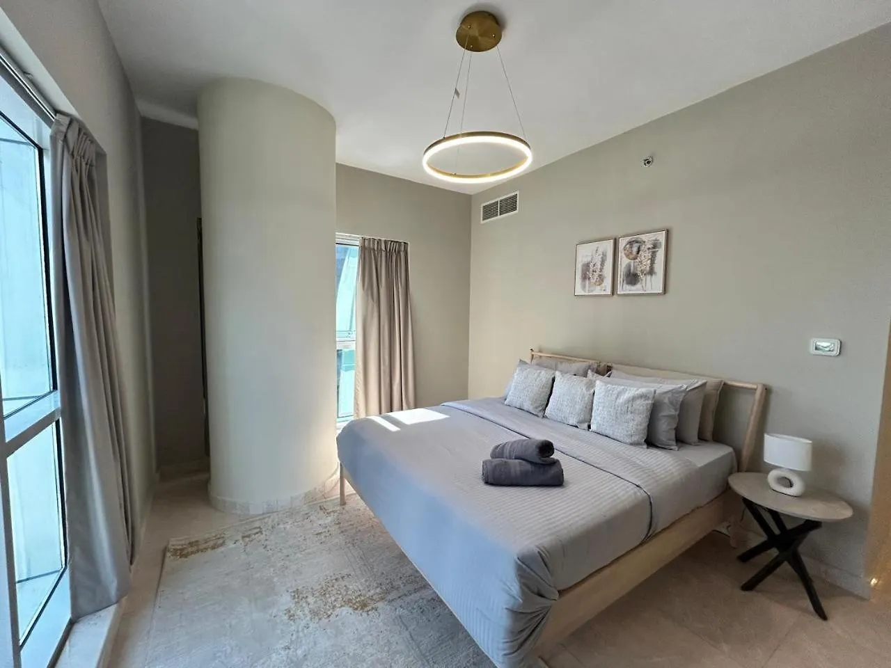 Spacious 1Bhk Apartment, Near City Centre Dubai United Arab Emirates