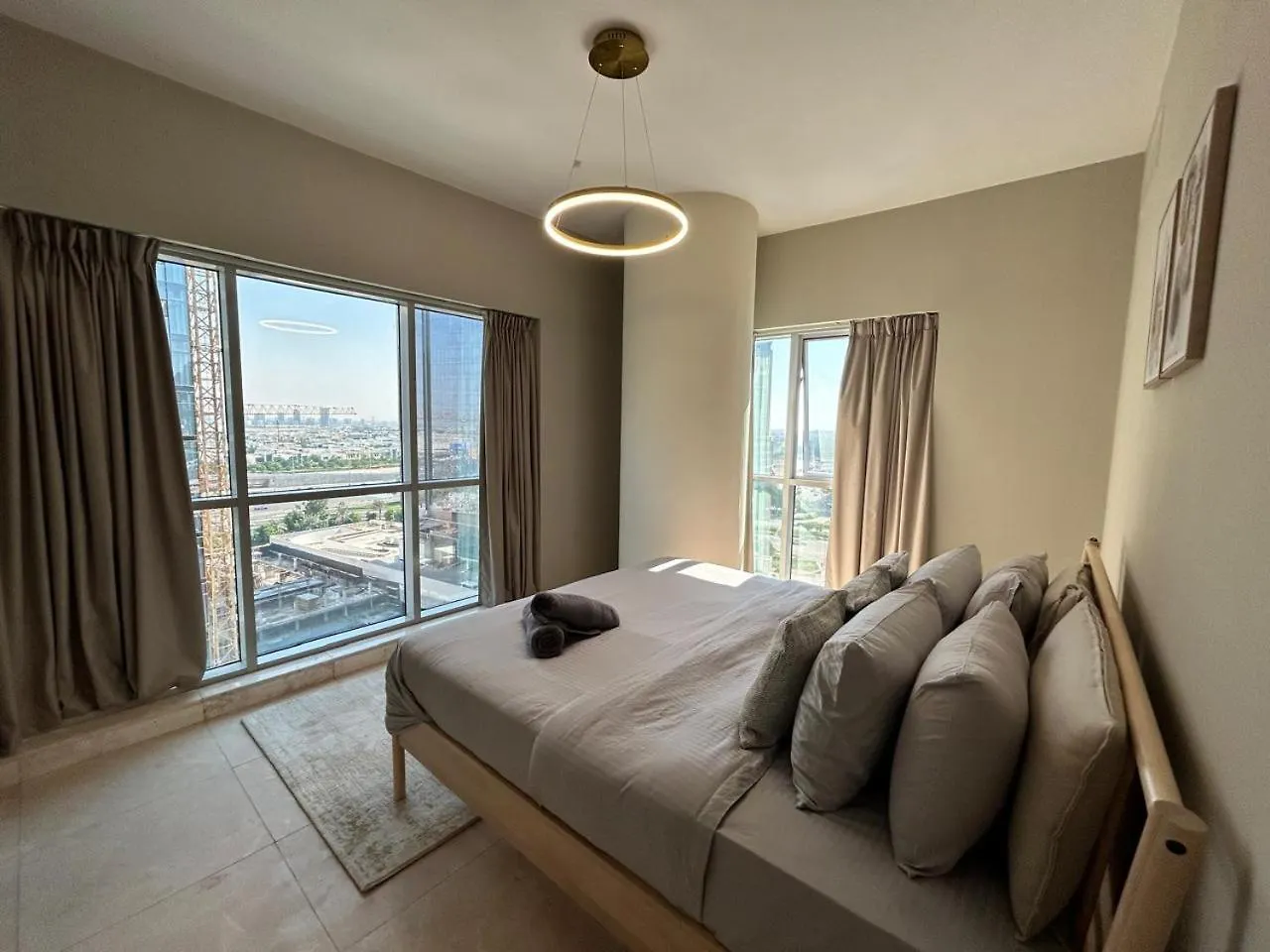 Spacious 1Bhk Apartment, Near City Centre Dubai Apartment